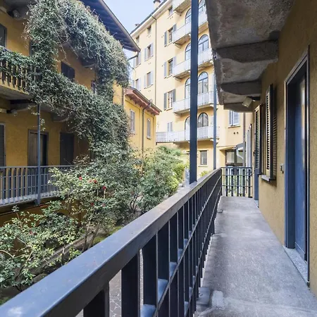 Διαμέρισμα Cozy & Comfy In Navigli Area *
