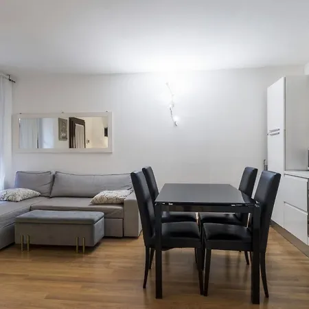 Cozy & Comfy In Navigli Area 아파트