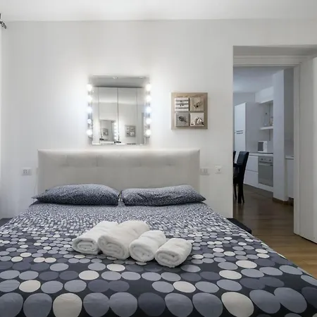 Cozy & Comfy In Navigli Area Apartament *